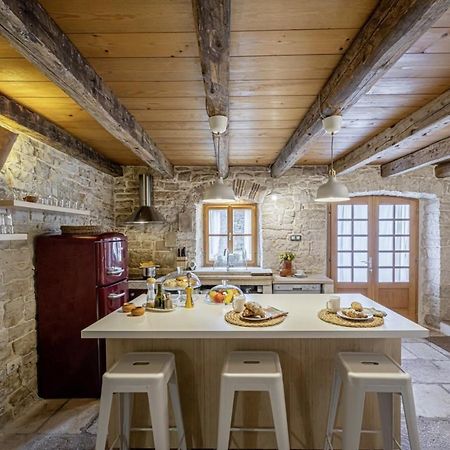 Una In Kranjcici - Haus Fuer 5-6 Personen Светвинченат Экстерьер фото