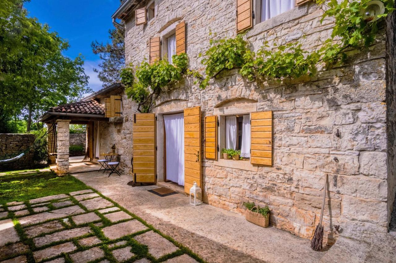 Una In Kranjcici - Haus Fuer 5-6 Personen Светвинченат Экстерьер фото