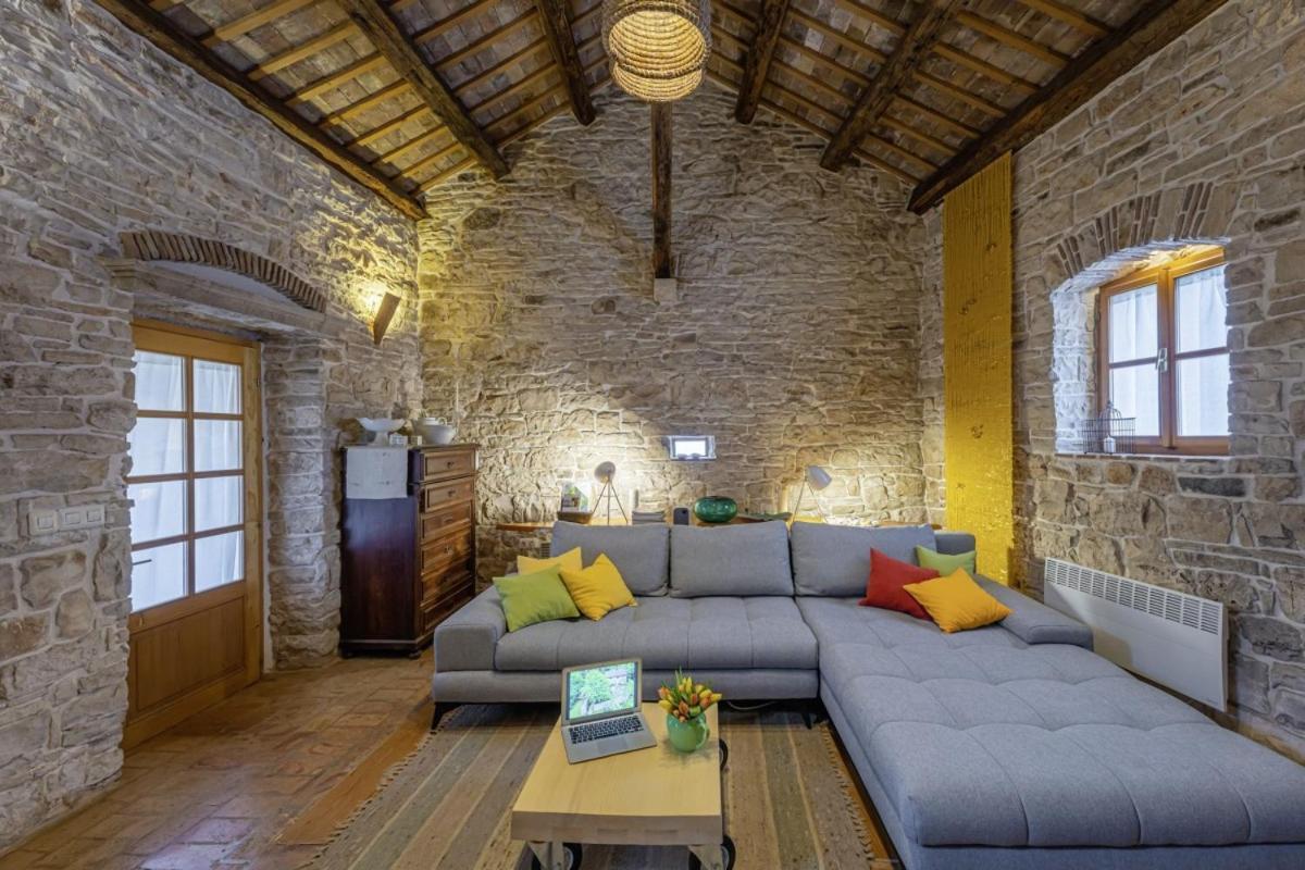Una In Kranjcici - Haus Fuer 5-6 Personen Светвинченат Экстерьер фото