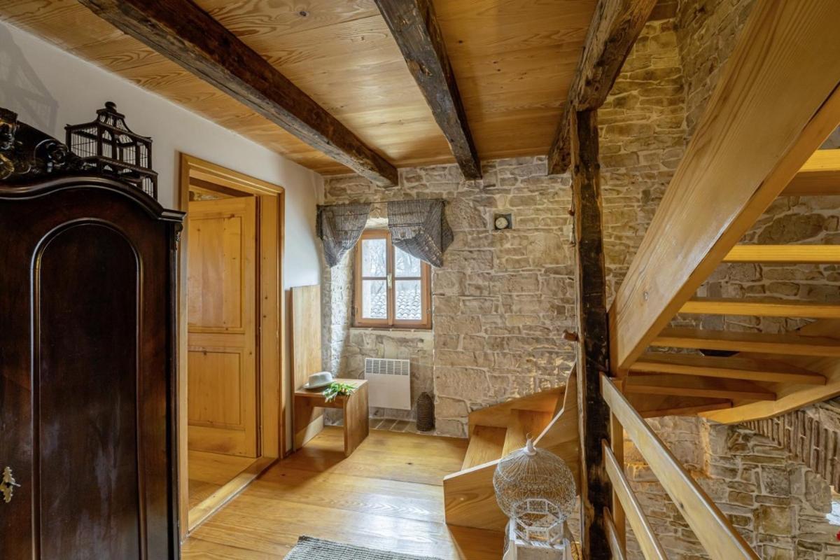Una In Kranjcici - Haus Fuer 5-6 Personen Светвинченат Экстерьер фото