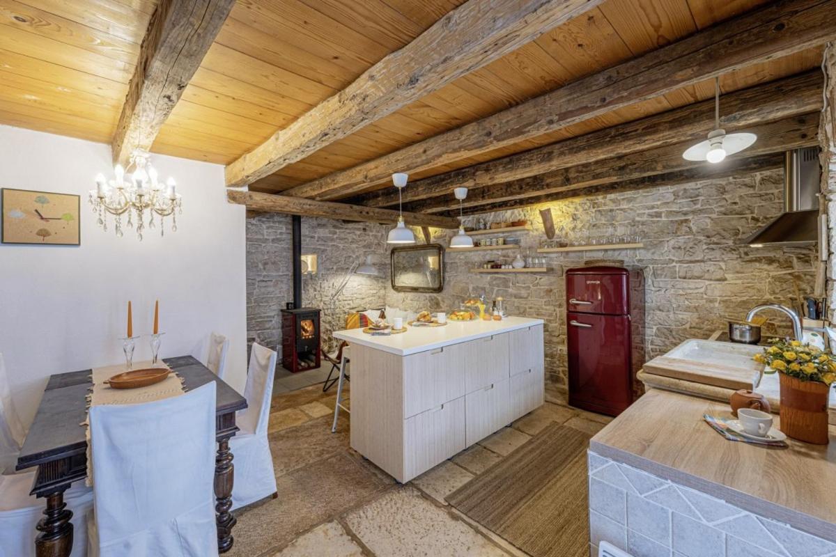 Una In Kranjcici - Haus Fuer 5-6 Personen Светвинченат Экстерьер фото